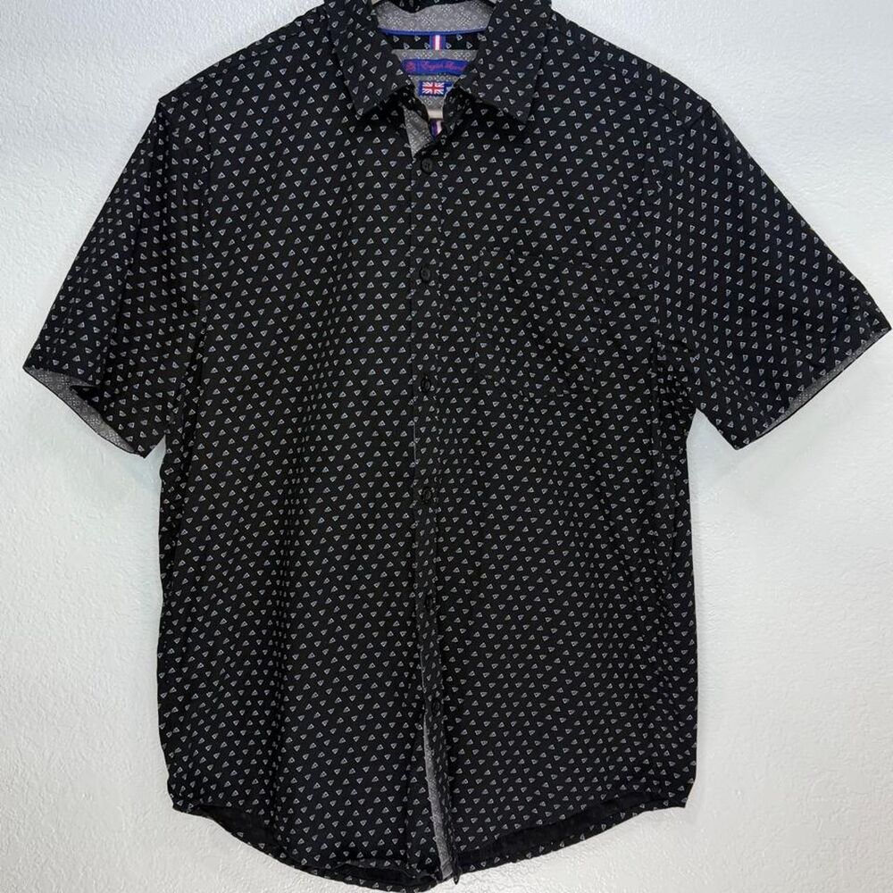 English-laundry Men's Black and Navy Shirt